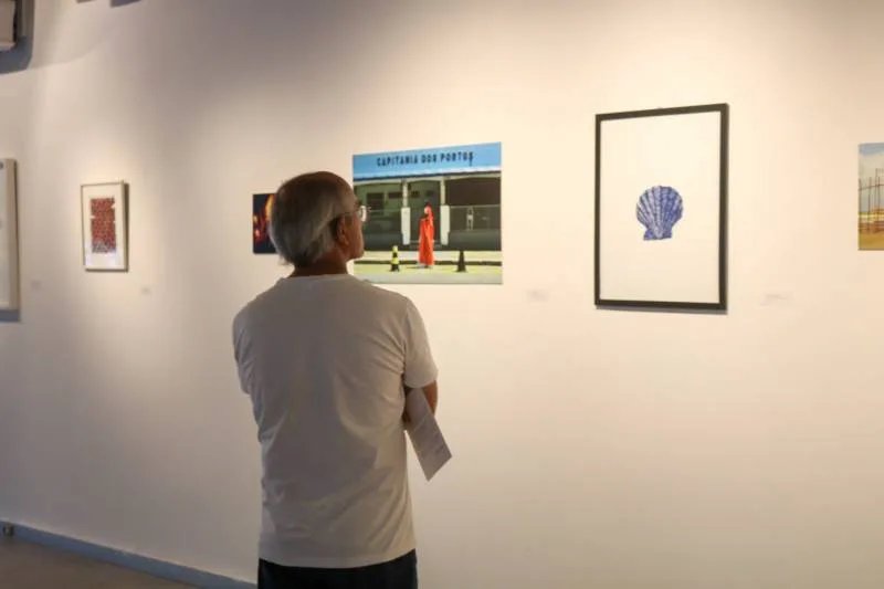 Vista da exposição Origem: Artistas Mulheres no Acervo GTB